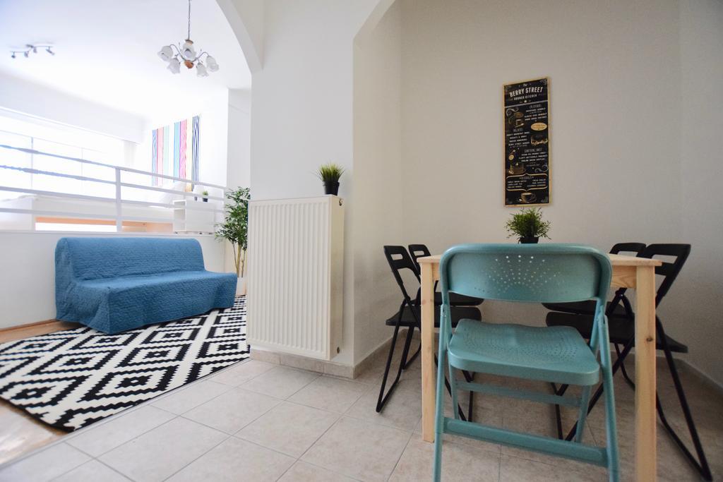 Budget Apartment By Hi5 - Akacfa 4 Будапеща Екстериор снимка